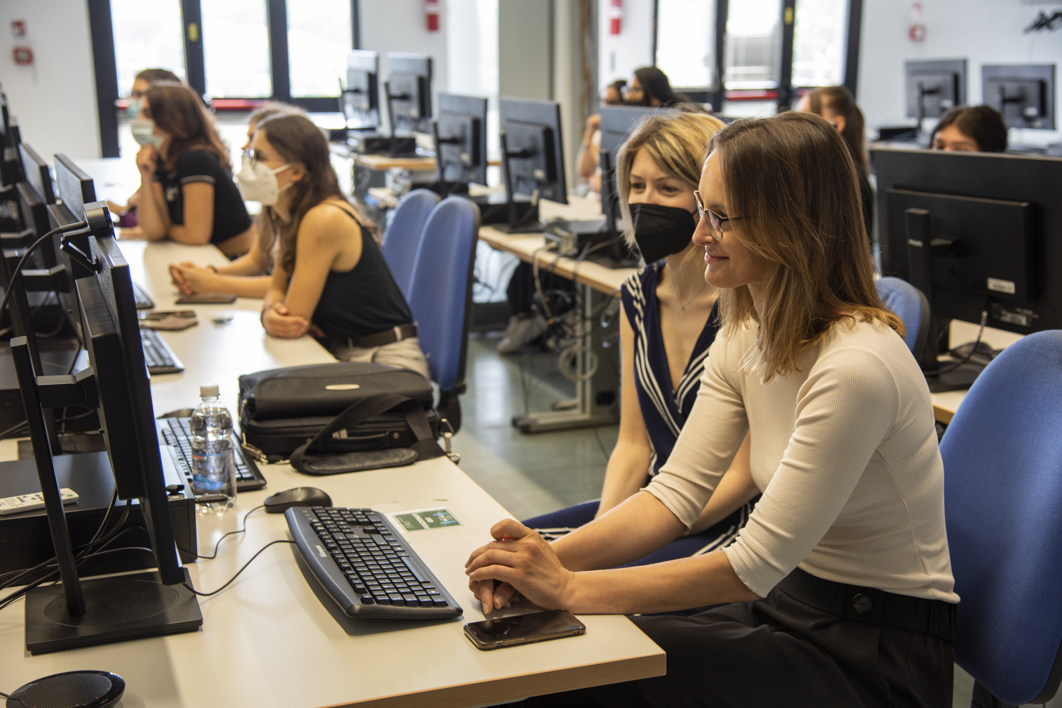 Ragazze Digitali ER - si avvia oggi il Summer Camp al DE